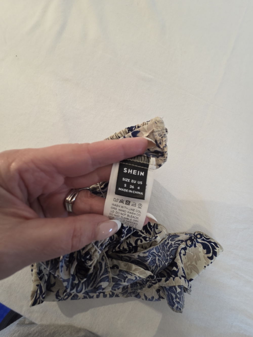 Navy Floral Ruffle Square-Neck Crop Top - Picture 5 of 7